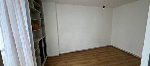 3 chambres Appartement à Bourges, France No. 63584 7