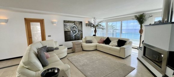 5 bedrooms Villa in Mijas, Spain No. 186087 4