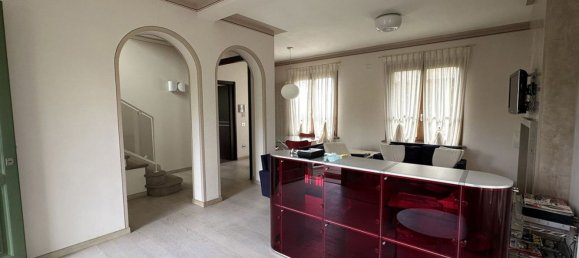 5 chambres Villa à Pietrasanta, Italy No. 342437 6