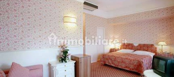 5 rooms Hotel in Montecatini Terme, Italy No. 62892 2