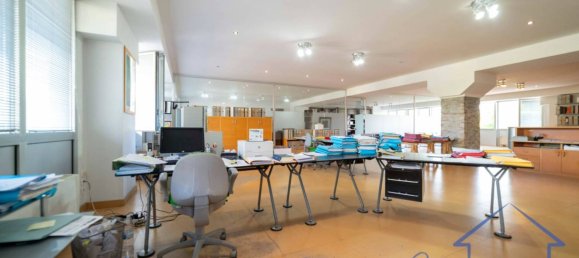 5 rooms Office in Rimini, Italy No. 303481 6