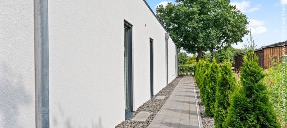 Бунгало с 4 комнатами в Verden, Германия № 141222 33