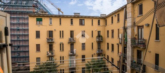 3-Zimmer Wohnung in Milan, Italy, Nr. 246718 7