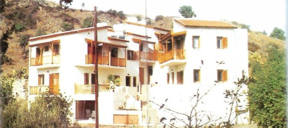 10 dormitorios terreno en venta en Lageia, Larnaka, Cyprus № 6042 2