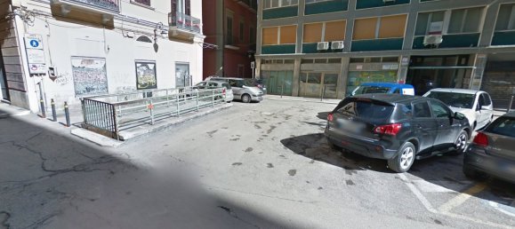 Imóvel comercial de 9 divisões em Foggia, Italy N.º 81489 3