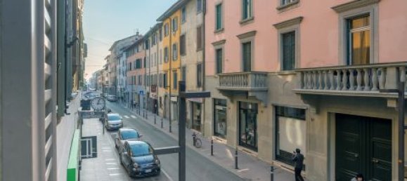 Квартира с 1 спальней в Бергамо, Италия № 324957 21