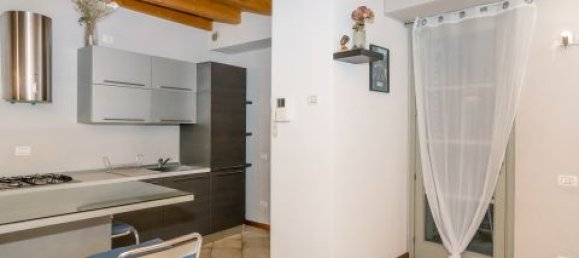 Квартира с 1 спальней в Бергамо, Италия № 324957 3