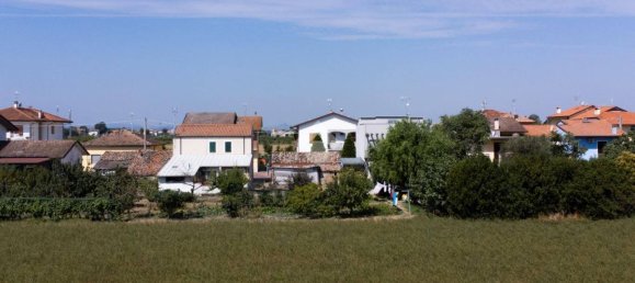 2 Schlafzimmer Haus in Cesenatico, Italy, Nr. 63491 5