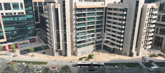 2 bedrooms Apartment in Business Bay, UAE No. 15399 11
