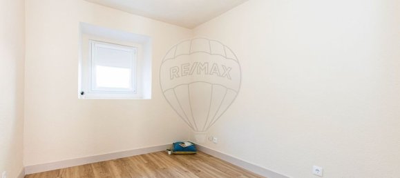 326m² Building in Sintra, Portugal No. 46631 6