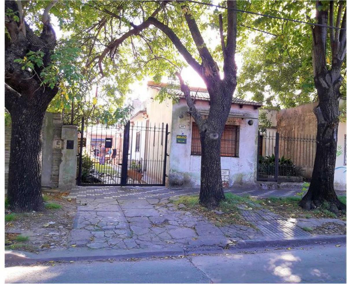 5 bedrooms House in Lomas de Zamora, Argentina No. 7486