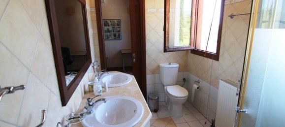 4 bedrooms Villa for sale in Corfu, Central Corfu and Diapontian Islands, Corfu, Ionian Islands, Peloponnese, Western Greece and the Ionian, Greece № 6554 27