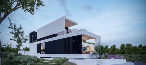 7 bedrooms Villa in Limassol, Cyprus No. 13168 3