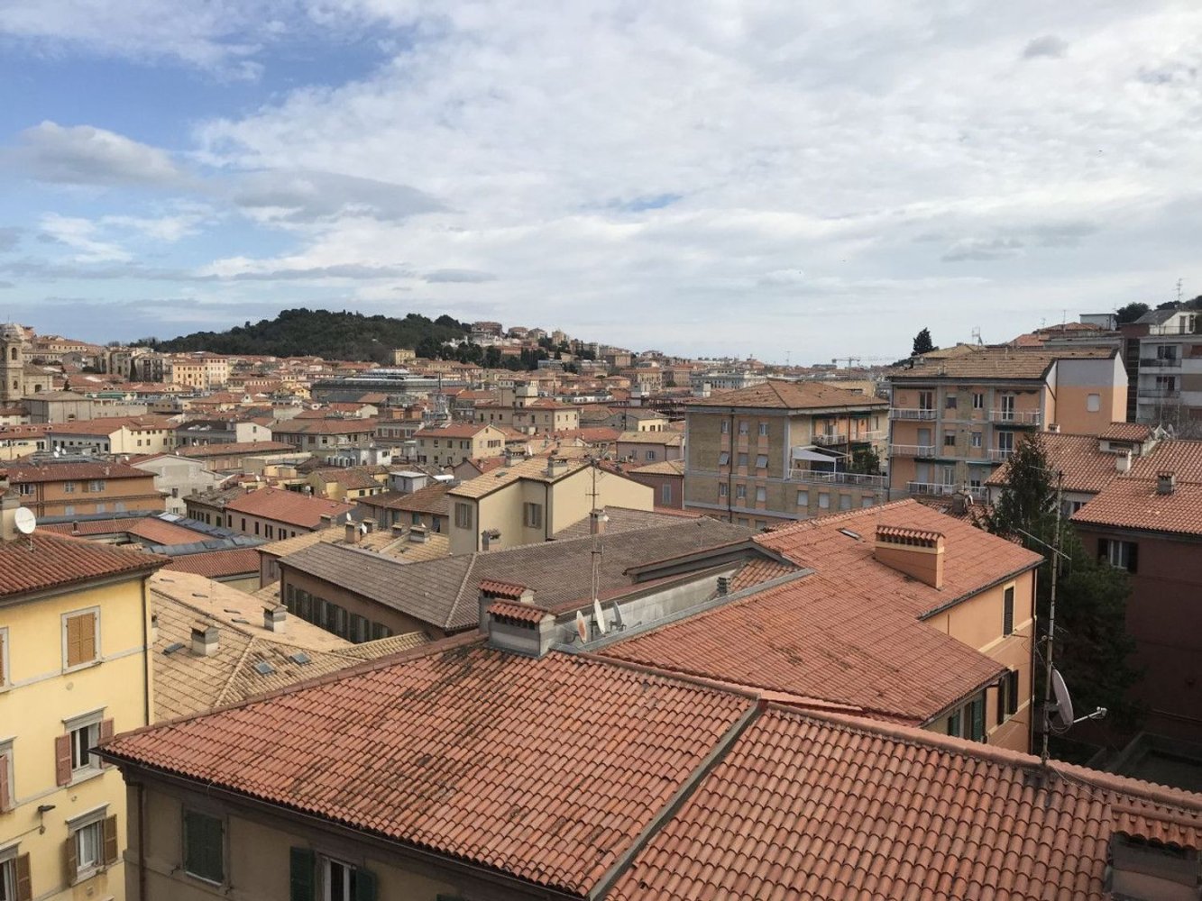 Apartamento de 3 habitaciónes en Ancona, Italy No. 221567