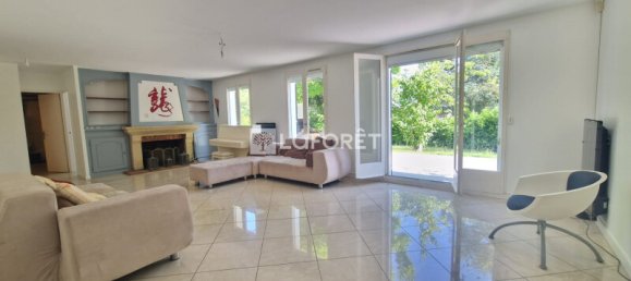 1 bedroom House in Saint-Witz, France No. 281730 2