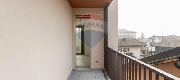 Квартира с 2 комнатами в Курно, Италия № 15555 44