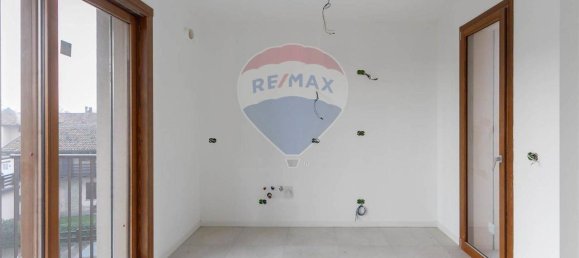 Квартира с 2 комнатами в Курно, Италия № 15555 25