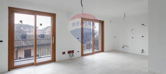 Квартира с 2 комнатами в Курно, Италия № 15555 24