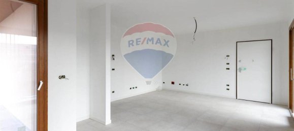 Квартира с 2 комнатами в Курно, Италия № 15555 27