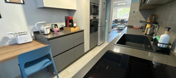 Квартира с 3 комнатами в Рим, Италия № 195382 18