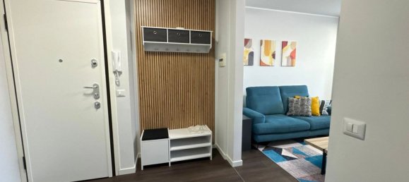 Квартира с 3 комнатами в Рим, Италия № 195382 11