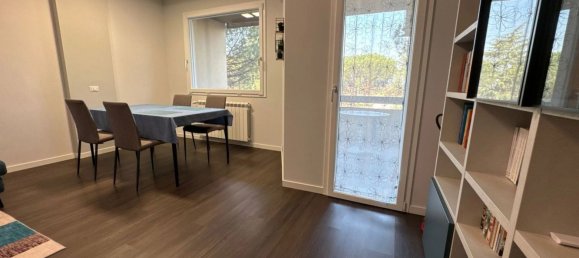 Квартира с 3 комнатами в Рим, Италия № 195382 16