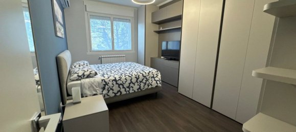 Квартира с 3 комнатами в Рим, Италия № 195382 23