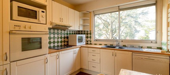 3 bedrooms Apartment in Le Plessis-Robinson, France No. 356784 6