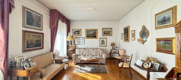 9 rooms Apartment in Florence, Italy No. 52074 9