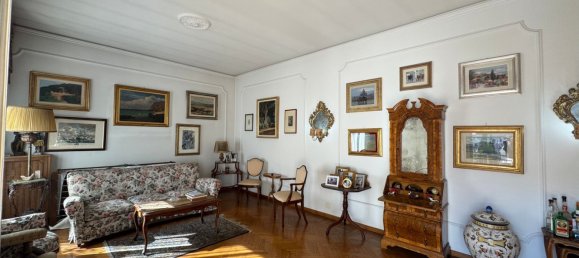 9 rooms Apartment in Florence, Italy No. 52074 4
