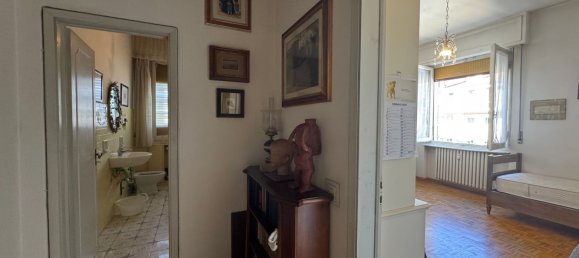 9 rooms Apartment in Florence, Italy No. 52074 39