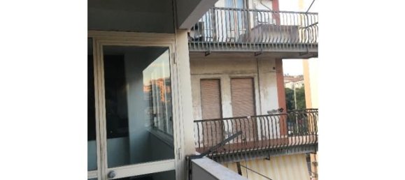 4-Zimmer Wohnung in Catania, Italy, Nr. 252388 2