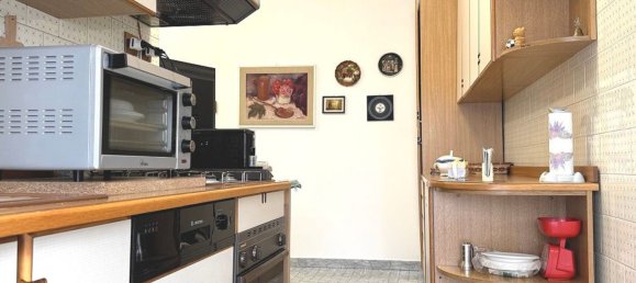 4-salle Appartement à Rome, Italy No. 206826 23