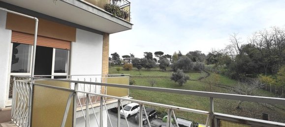 4-salle Appartement à Rome, Italy No. 206826 16
