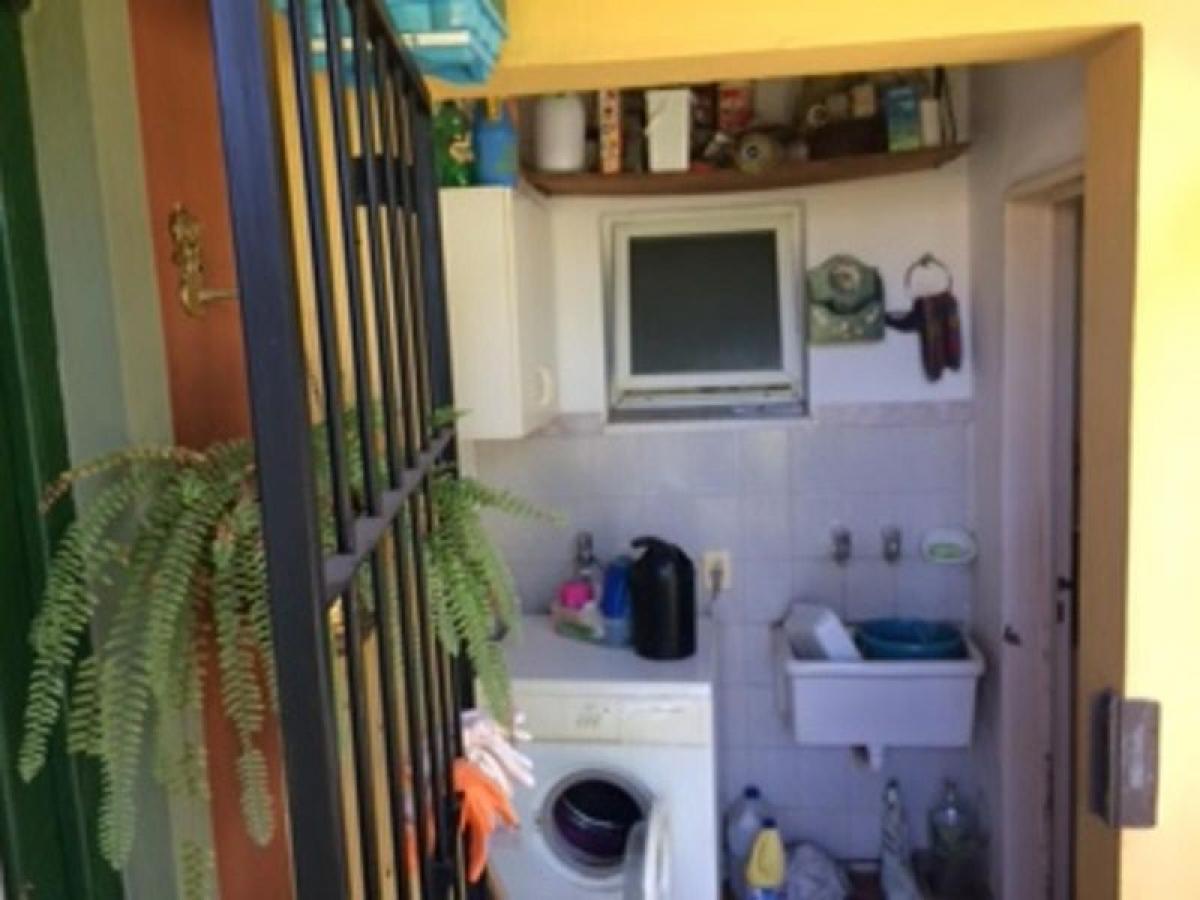 3 bedrooms House in Malvinas Argentinas, Argentina No. 53970