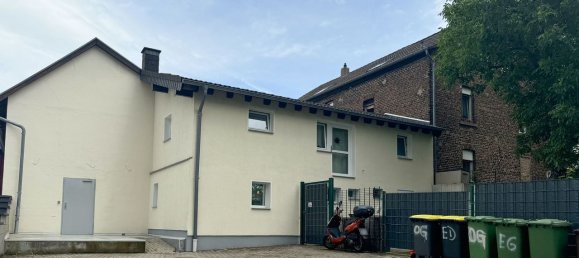 Gebäude in Rhein-Sieg, Germany 674m², Nr. 232489 2