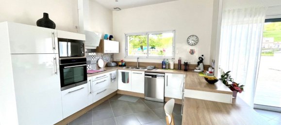 3 bedrooms House in Bergerac, France No. 287031 7