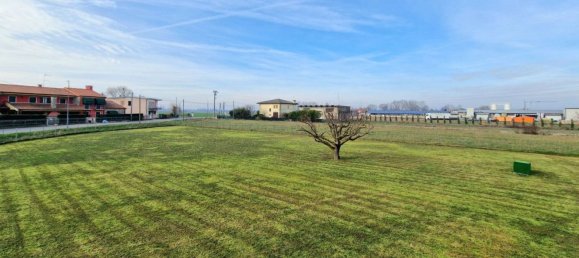 4 rooms House in Solesino, Italy No. 140386 19