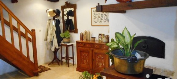 8 rooms House in Malans, France No. 196473 6