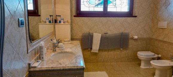 10 rooms Villa in Pordenone, Italy No. 163995 43