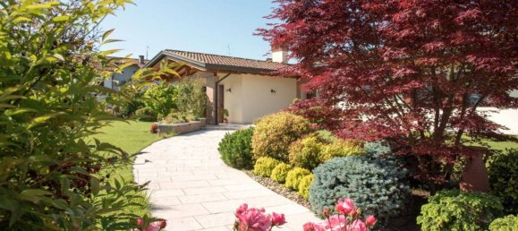 10 rooms Villa in Pordenone, Italy No. 163995 3