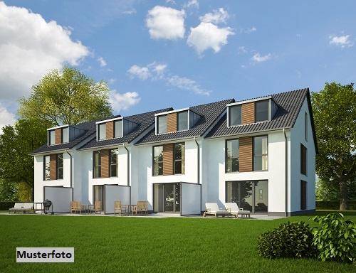 23-Zimmer Stadthaus in Heiligenkreuz, Austria, Nr. 202404