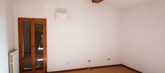 6-salle Appartement à Foiano della Chiana, Italy No. 284972 16