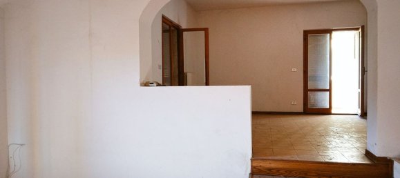 6-salle Appartement à Foiano della Chiana, Italy No. 284972 20