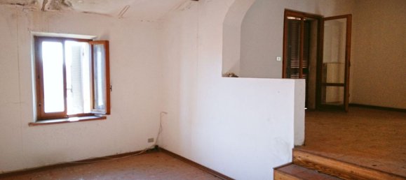 6-salle Appartement à Foiano della Chiana, Italy No. 284972 19