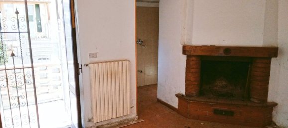 6-salle Appartement à Foiano della Chiana, Italy No. 284972 15
