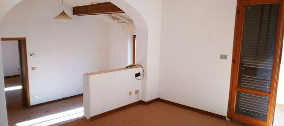 6-salle Appartement à Foiano della Chiana, Italy No. 284972 7