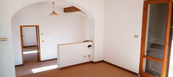 6-salle Appartement à Foiano della Chiana, Italy No. 284972 4
