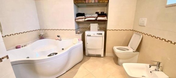 5 rooms House in Massa, Italy No. 215049 13