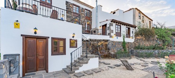 4 bedrooms House in Vilaflor, Spain No. 29770 9
